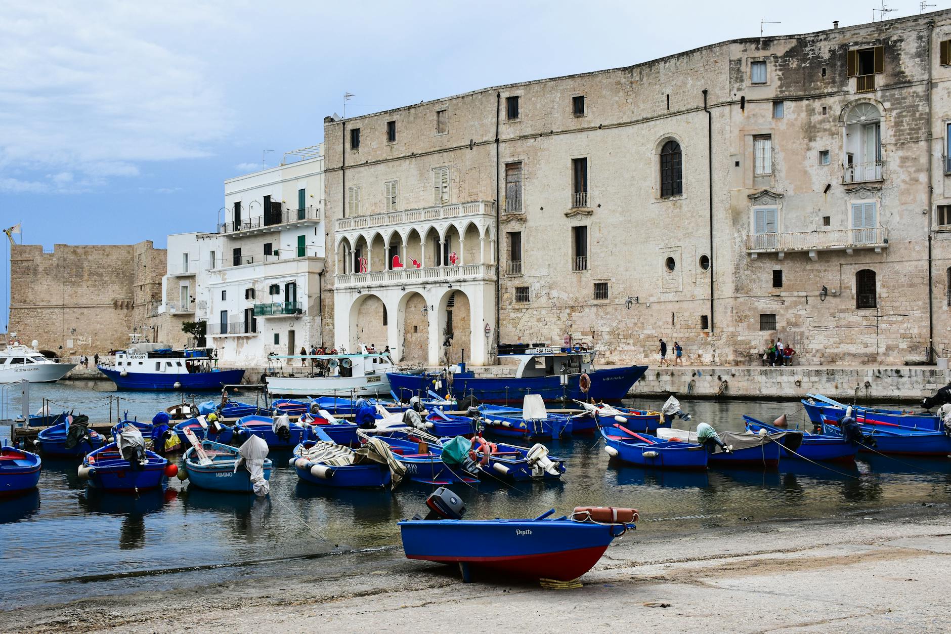 Bari: guía completa de la capital de Apulia en el Adriático